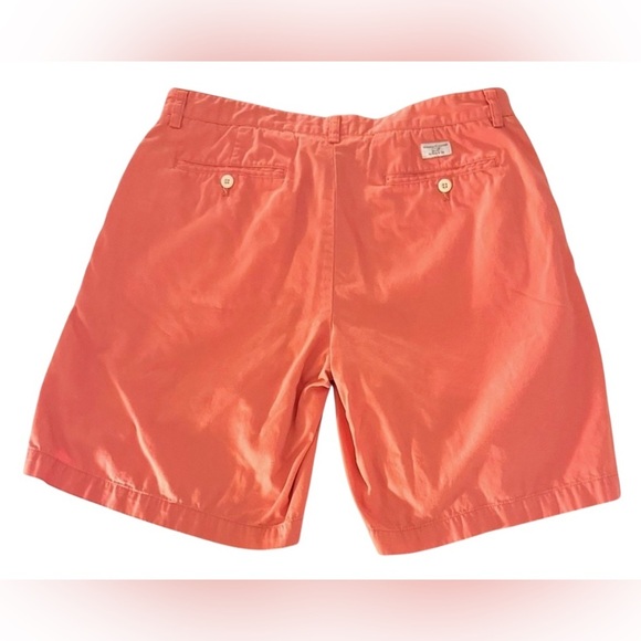 Vineyard Vines Men's Salmon Flat Front Shorts - Picture 2 of 3